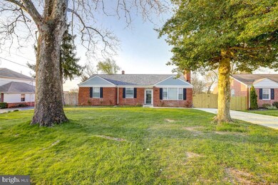 8605 Dunbar Ave, Hyattsville, MD 20785 - photo 5