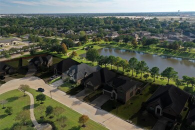 18611 Fairmont Springs Ct, Cypress, TX 77429 - photo 2