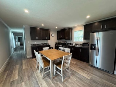 302 White, Buffalo, KS 66717 - photo 6