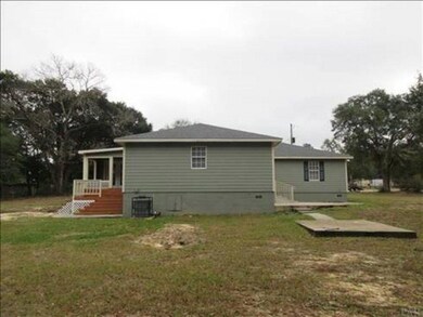 7837 Eight Mile Creek Rd, Pensacola, FL 32526 - photo 2