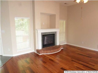 37 Pebble Creek Cove W, Hernando, MS 38632 - photo 2