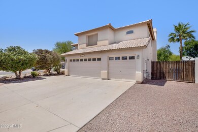 1012 E Linda Ln-2
