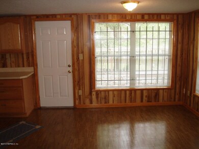 2432 Ormsby Cir W, Jacksonville, FL 32210 - photo 6