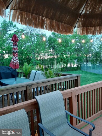 1402 Cox Landing Ct, Stoney Beach, MD 21226 - photo 4