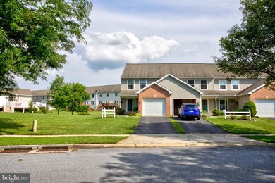 3992 Parkside Ct, Mount Joy, PA 17552 - photo 5