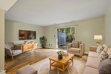 5804 Nottoway Ct unit E, Raleigh, NC 27609 - photo 2