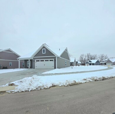 8452 Oak Shade Cir, Davison, MI 48423 - photo 4