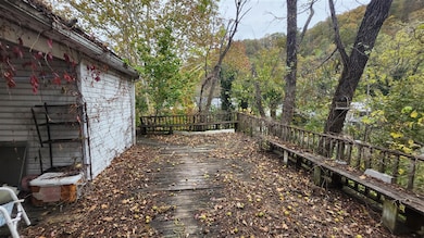 55 W Pine St, Clifton Forge, VA 24422 - photo 5