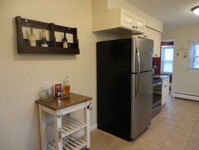 42 Redfern St, North Providence, RI 02911 - photo 6