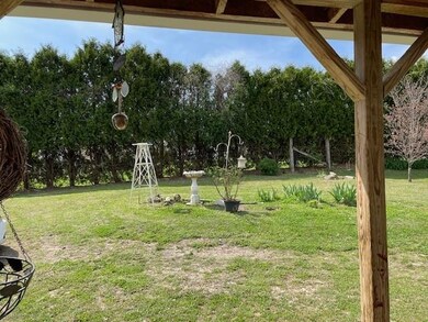 204 Lakeshore Dr, McMinnville, TN 37110 - photo 4