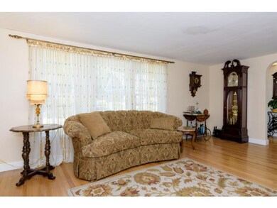 71 Meadow Rd, Portsmouth, NH 03801 - photo 6