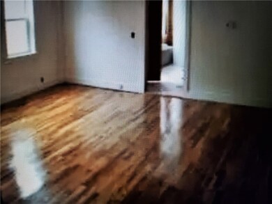 158 Arnold St, Woonsocket, RI 02895 - photo 5