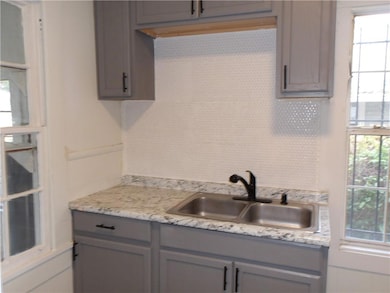 1706 Lomeroy St, Mobile, AL 36604 - photo 6