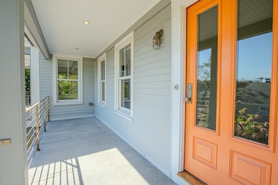 6R Breakwater Ave, Rockport, MA 01966 - photo 4