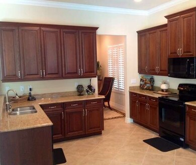 6637 Marbella Ln unit 1, Naples, FL 34105 - photo 5
