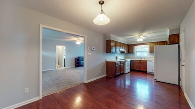 5012 Glenrose Dr, Columbia, TN 38401 - photo 7