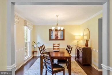 2707 E Ridge Ct, Oakton, VA 22124 - photo 6