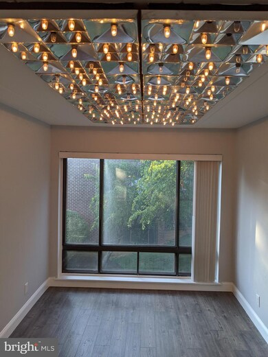 104 Roberts Ln unit 201, Alexandria, VA 22314 - photo 3