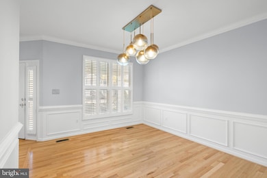 4977 Breeze Way, Dumfries, VA 22025 - photo 6