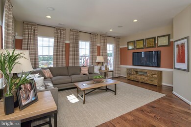 17072 Gibson Mill Rd, Dumfries, VA 22026 - photo 6