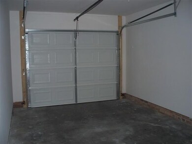 305 Bracken Place, Jacksonville, NC 28540 - photo 5