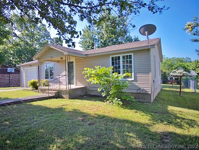 322 E South St, Tahlequah, OK 74464 - photo 2