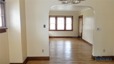 Dining Room/Living Room