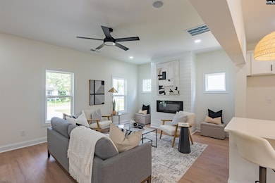 1519 Benedict St, Cayce, SC 29033 - photo 5