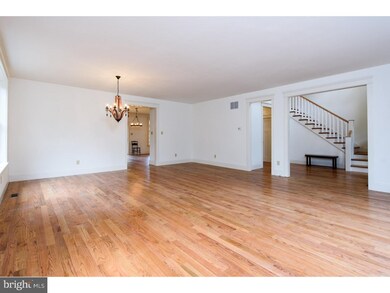 566 Mill Rd, Havertown, PA 19083 - photo 7