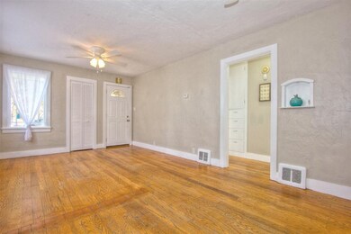 411 S Elder St, Nampa, ID 83686 - photo 5