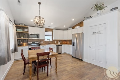 Kitchen/Dinning Room