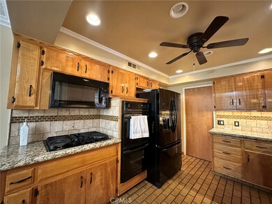 3623 Redlands Dr, Bakersfield, CA 93306 - photo 7