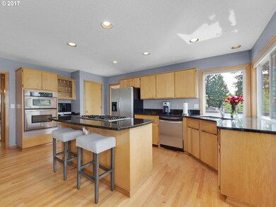 1628 Killarney Dr, West Linn, OR 97068 - photo 7