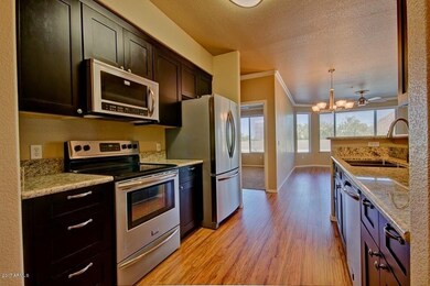 435_Tempe_Condo_Kitchen_3