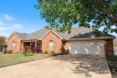 705 Savannah Dr, Oxford, MS 38655 - photo 2