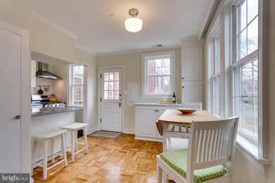 1200 S Barton St unit 311, Arlington, VA 22204 - photo 5