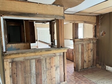 Basement/ rec room of 310