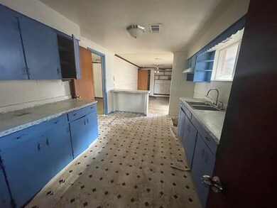 1204 T St, Brunswick, GA 31520 - photo 3