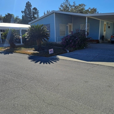 6139 Pueblo Dr, Zephyrhills, FL 33542 - photo 2