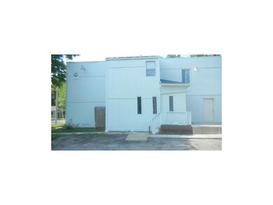 7044 Agnes Ave, Kansas City, MO 64132 - photo 3