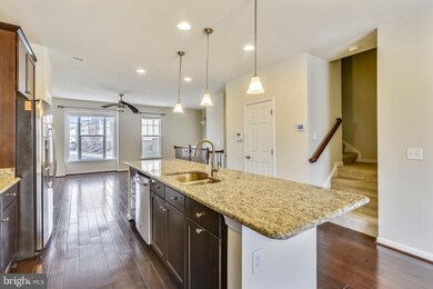 9044 Christopher Ln, Manassas Park, VA 20111 - photo 7