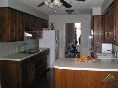 9113 9113 Canyon Rd, Tyler, TX 75703 - photo 5