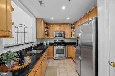 621 N Saint Asaph St unit 308, Alexandria, VA 22314 - photo 5