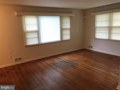 3325 Clay St, Silver Spring, MD 20902 - photo 3