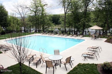 805 Macintosh Way, Matamoras, PA 18336 - photo 2