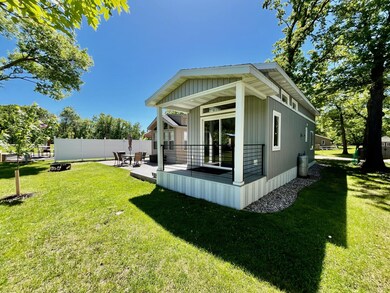 26477 MN-78 Cabin #2 - 21.jpeg