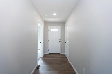 877 S Parkside Cir, Nixa, MO 65714 - photo 3