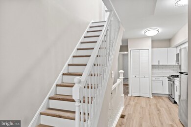 1118 W Hamburg St, Baltimore, MD 21230 - photo 3