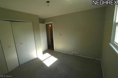 1743 Eldon Dr, Wickliffe, OH 44092 - photo 6