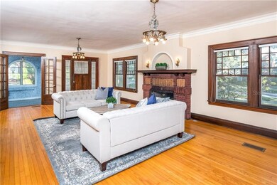 Refinished original oak floors 